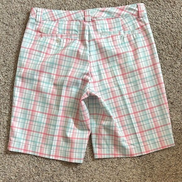 Pebble Beach Striped Performance Shorts - Picture 3 of 4